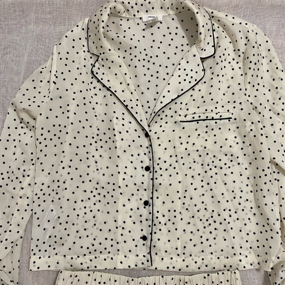 Pajama set- SOLD - Picture 3 of 5